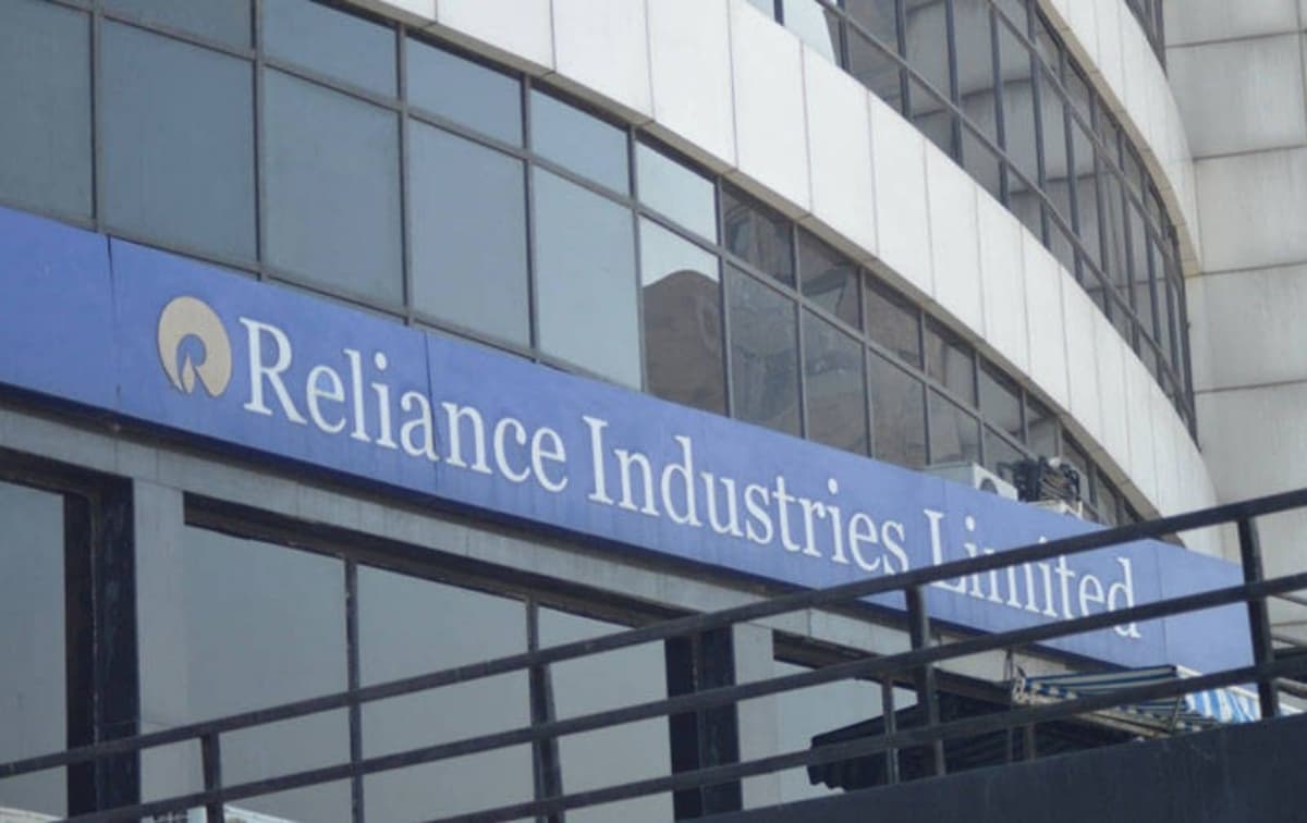 Reliance Industries Denies Reports of $30 Billion Claim by Government of India Reliance Industries Denies Reports of $30 Billion Claim by Government of India - PSU Connect News