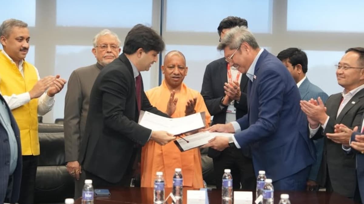 SATS Ltd Signs MoU with Noida International Airport to Build Cargo Hub and Taj Air Catering Facility