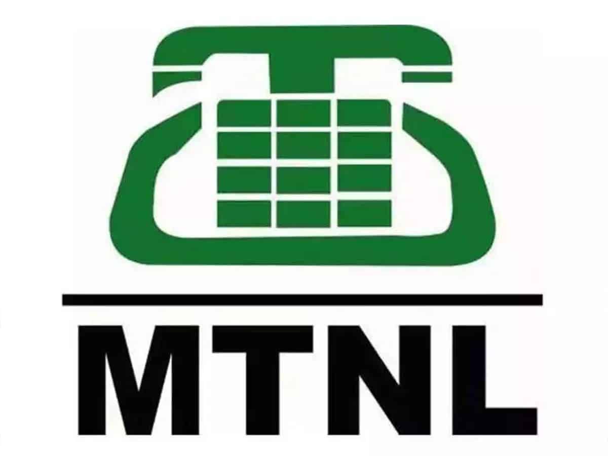SBI mark down MTNL's term loan account to NPA over non-payment of dues