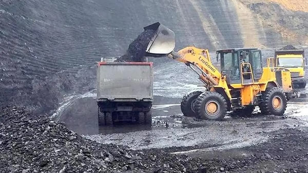 SECL ने 2025-26 में 167.7 मिलियन टन कोयले का रिकॉर्ड उत्पादन किया