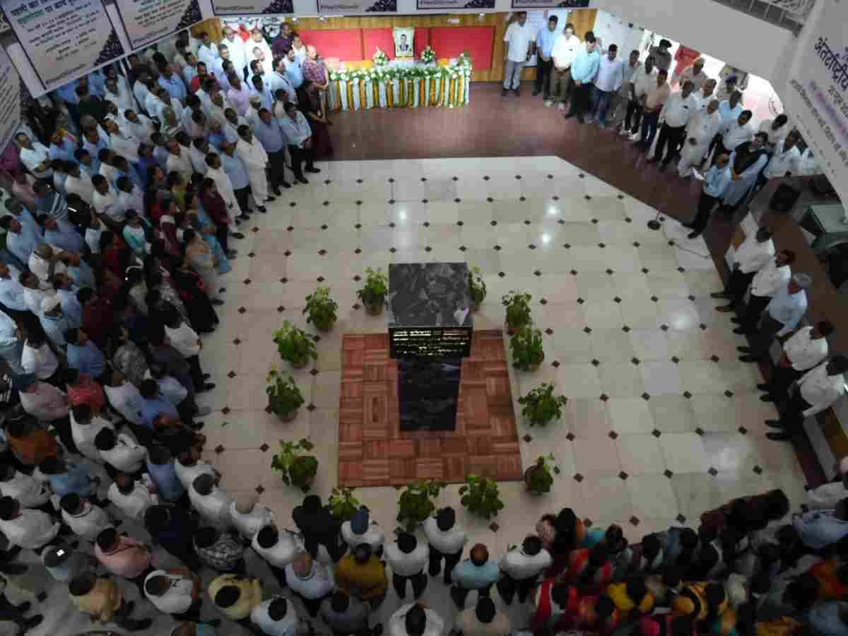 SECL pays emotional tribute to Jayant Kumar Khamari (IRSE), Chief Vigilance Officer