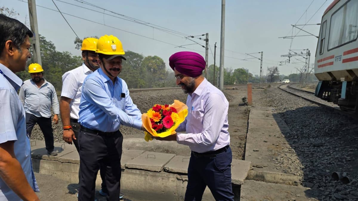 SECR Officials Review Coal Dispatch Infrastructure at SECL’s Raigarh Area