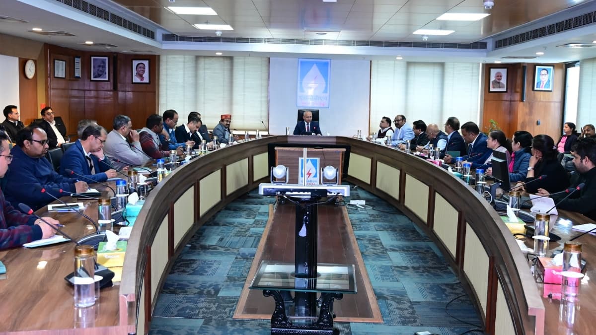 SJVN Discusses Implementation of ‘Seva Sankalp Resolution’ at Shimla Headquarters