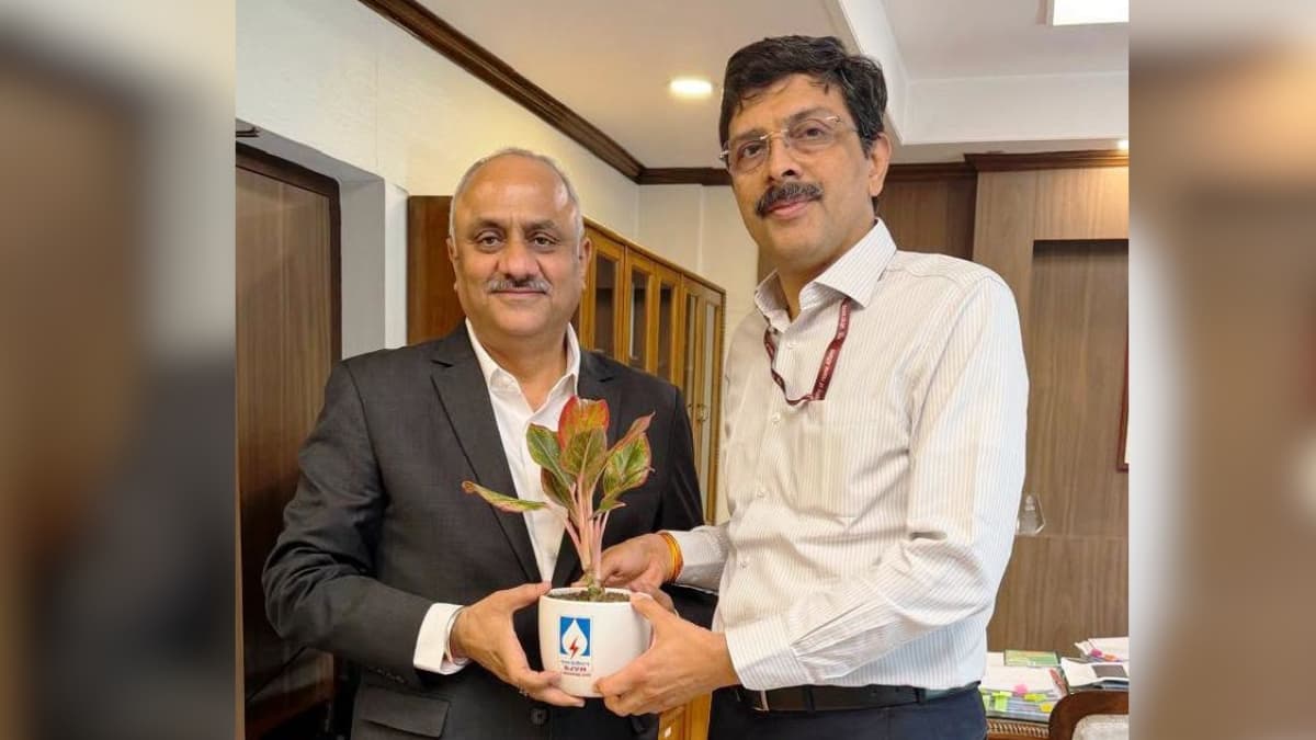 SJVN's Rajesh Kumar Chandel Meets Senior Power Ministry Officials to Boost Sector Synergy