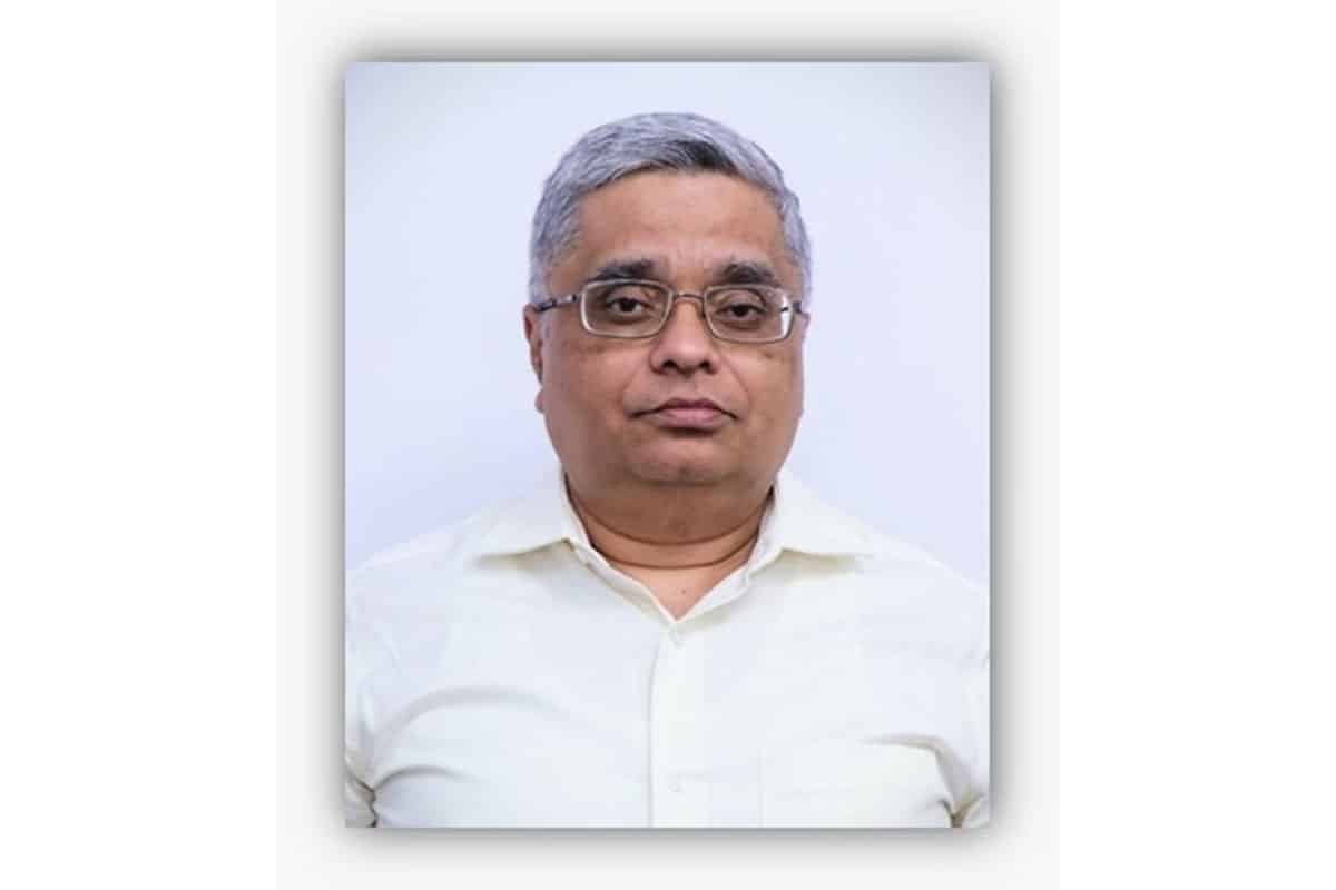 Shri Ashish Varma takes over as Principal Chief Materials Manager of Western Railway
