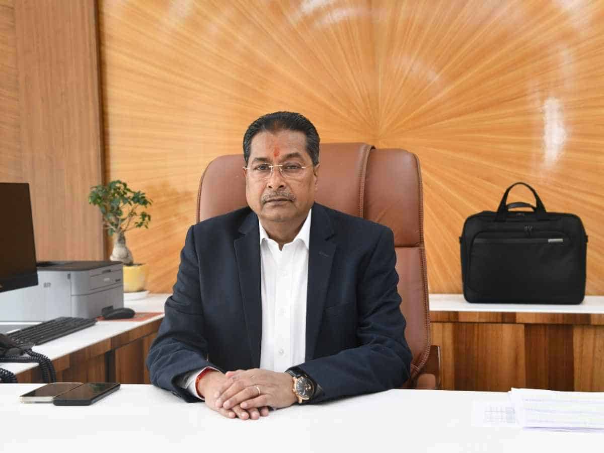 Shri Jai Prakash Dwivedi assumed charge as WCL CMD