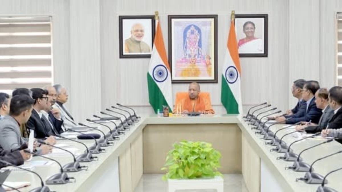 UP Day 2026: CM Yogi Reviews Preparations, Amit Shah to Attend Main Event in Lucknow