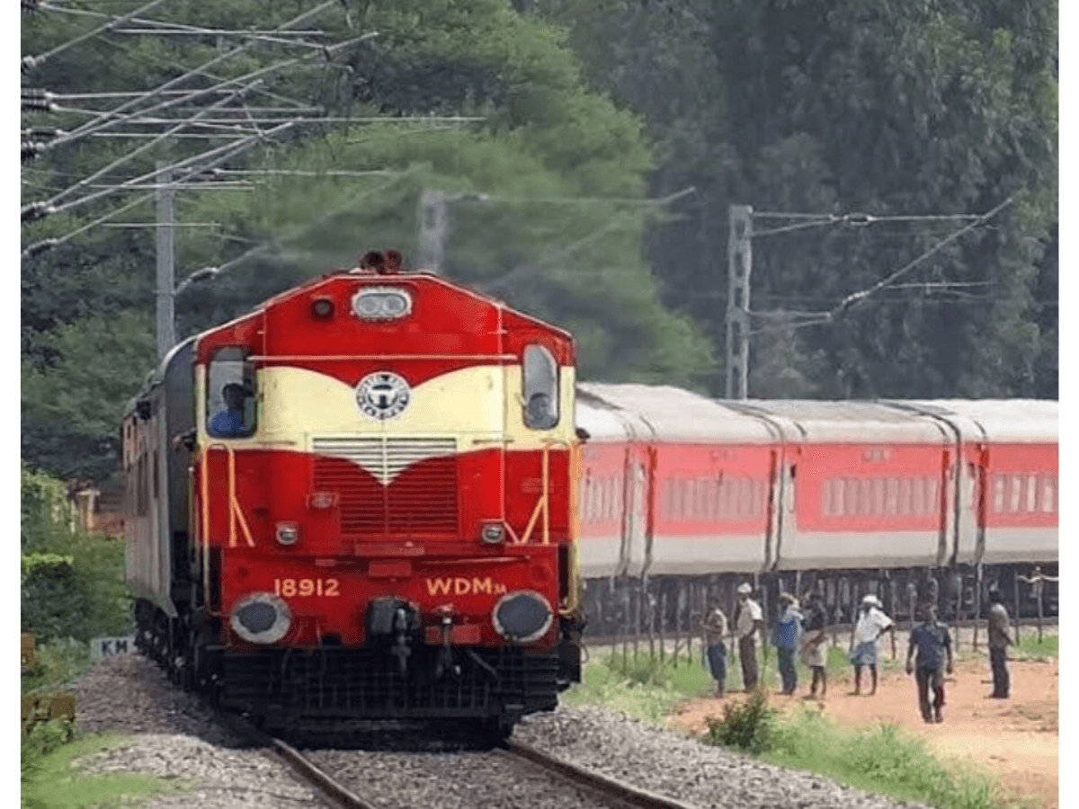 Railway stocks alert: IRFC, IRCON, RailTel, RVNL rallied over 5%, freight growth advances