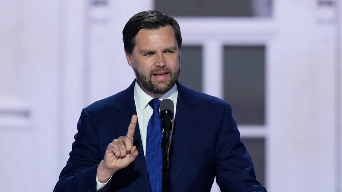 Vance Casts Decisive Vote as US Senate Blocks Bid to Limit Trump’s Venezuela Military Powers