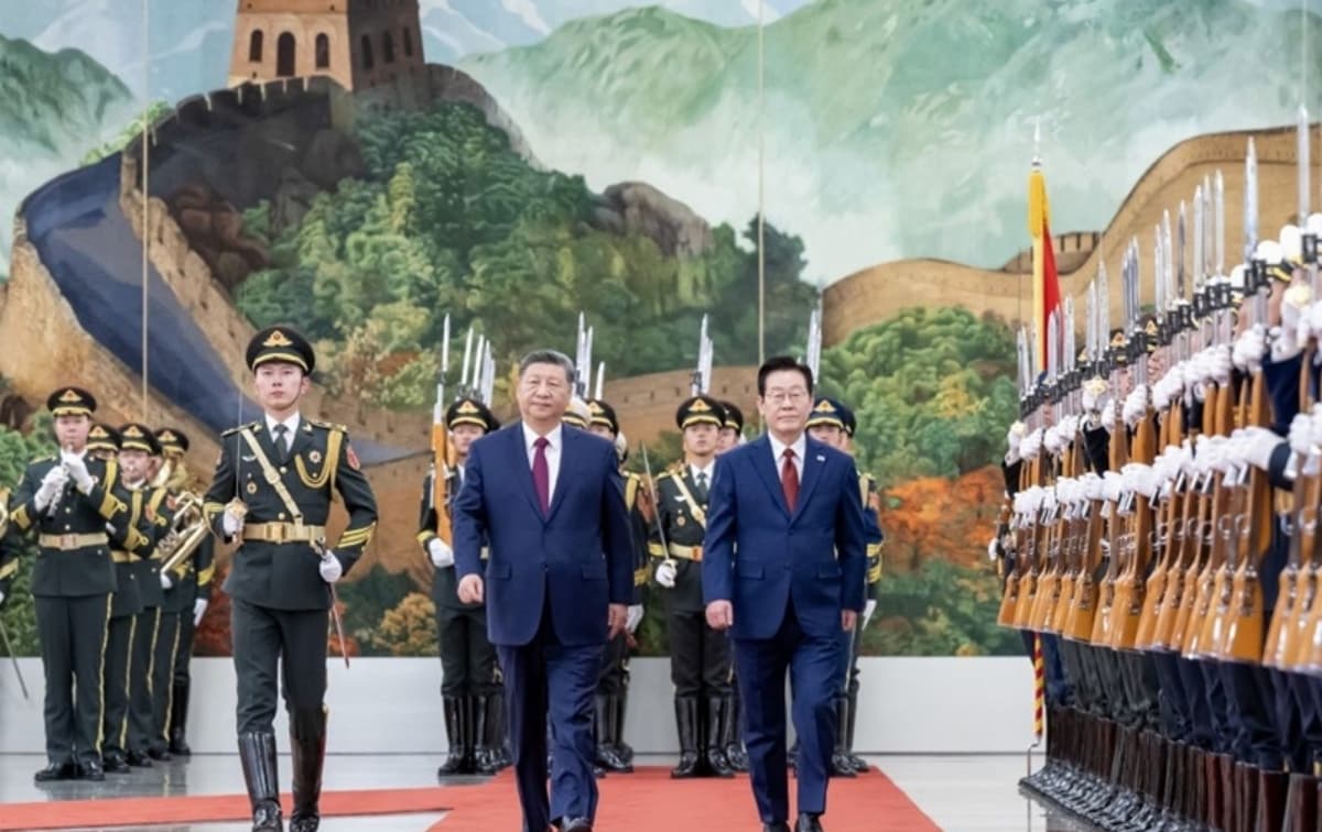 Xi Jinping Holds Talks with South Korean President Lee Jae Myung in Beijing Xi Jinping Holds Talks with South Korean President Lee Jae Myung in Beijing - PSU Connect News