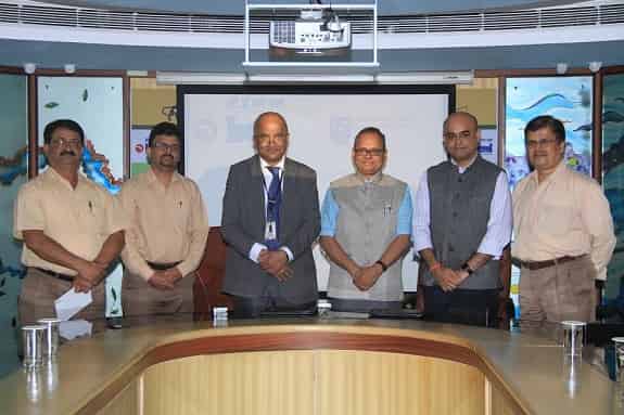 BEML Signs MoUs with IIT Kanpur