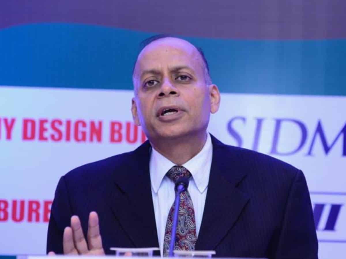 Defence Secretary conducts bilateral meetings ahead of DefExpo 2022 at Gujarat