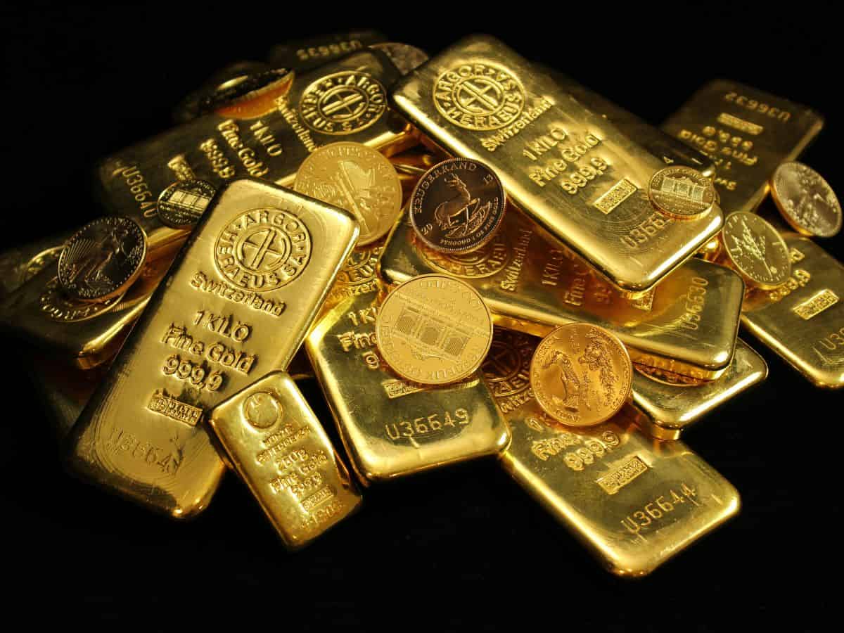 Gold price Rates surges amid trade war fears and expected interest rate cuts