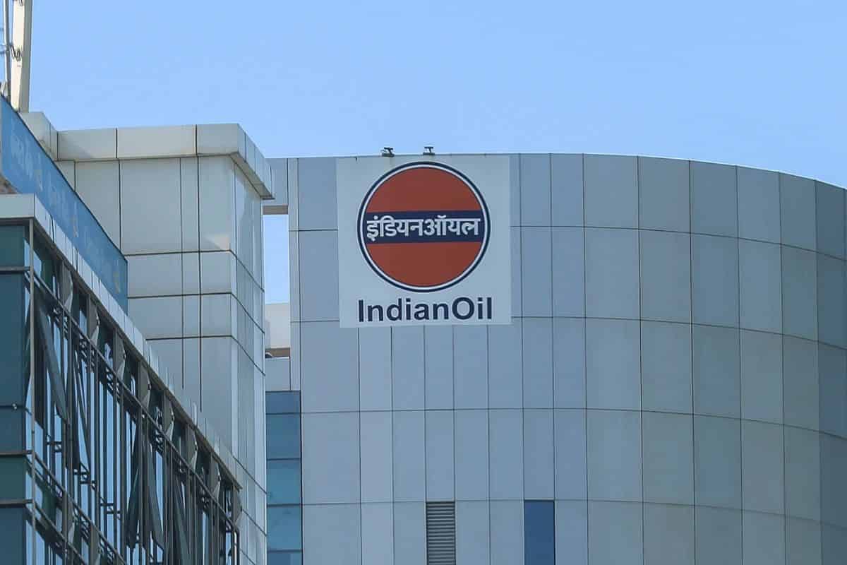 Indian Oil Tender for Retail Outlet Development in Maharajganj UP