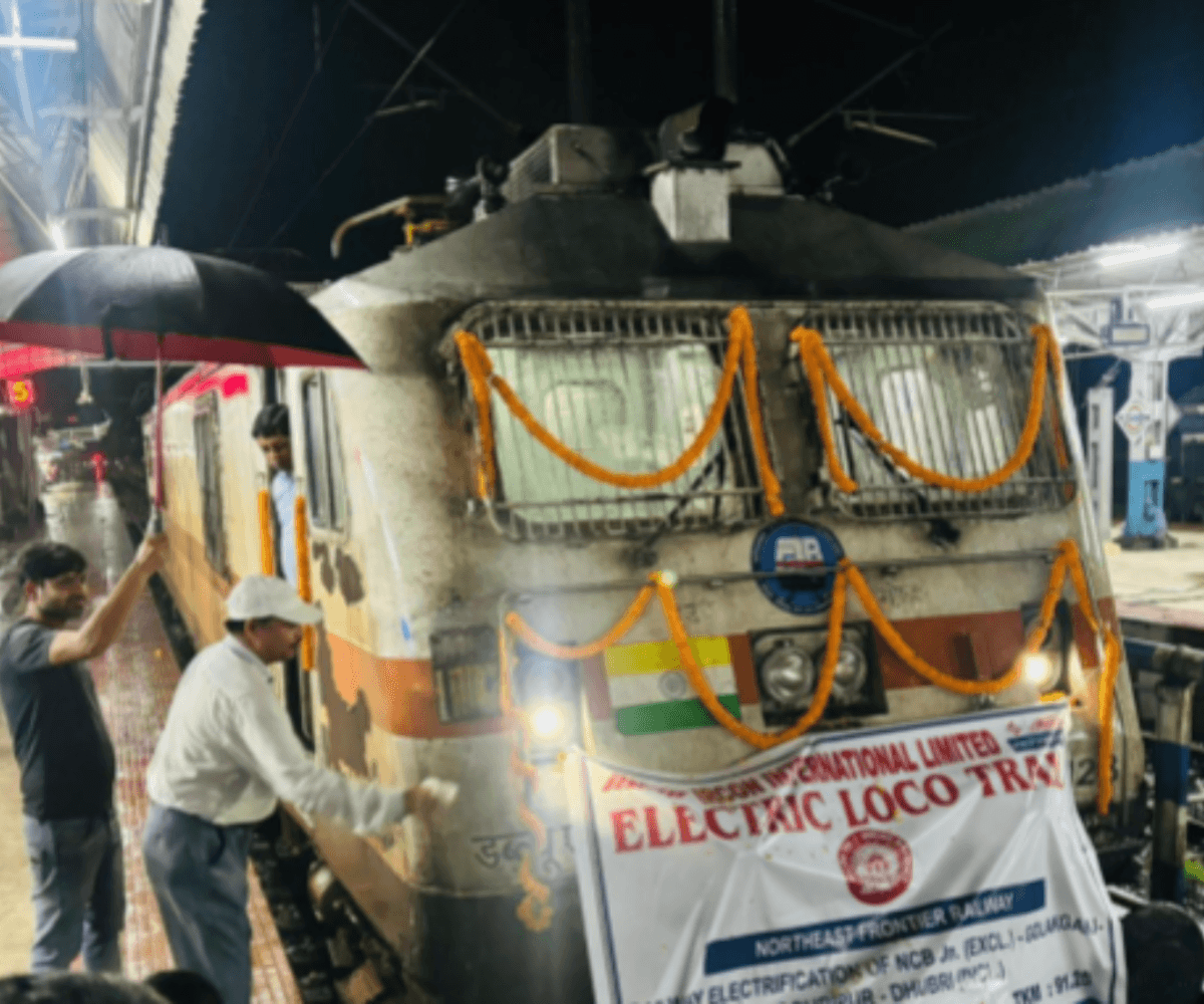 IRCON completes New Cooch Behar-Golakganj-Dhubri section, achieving 100% electrification