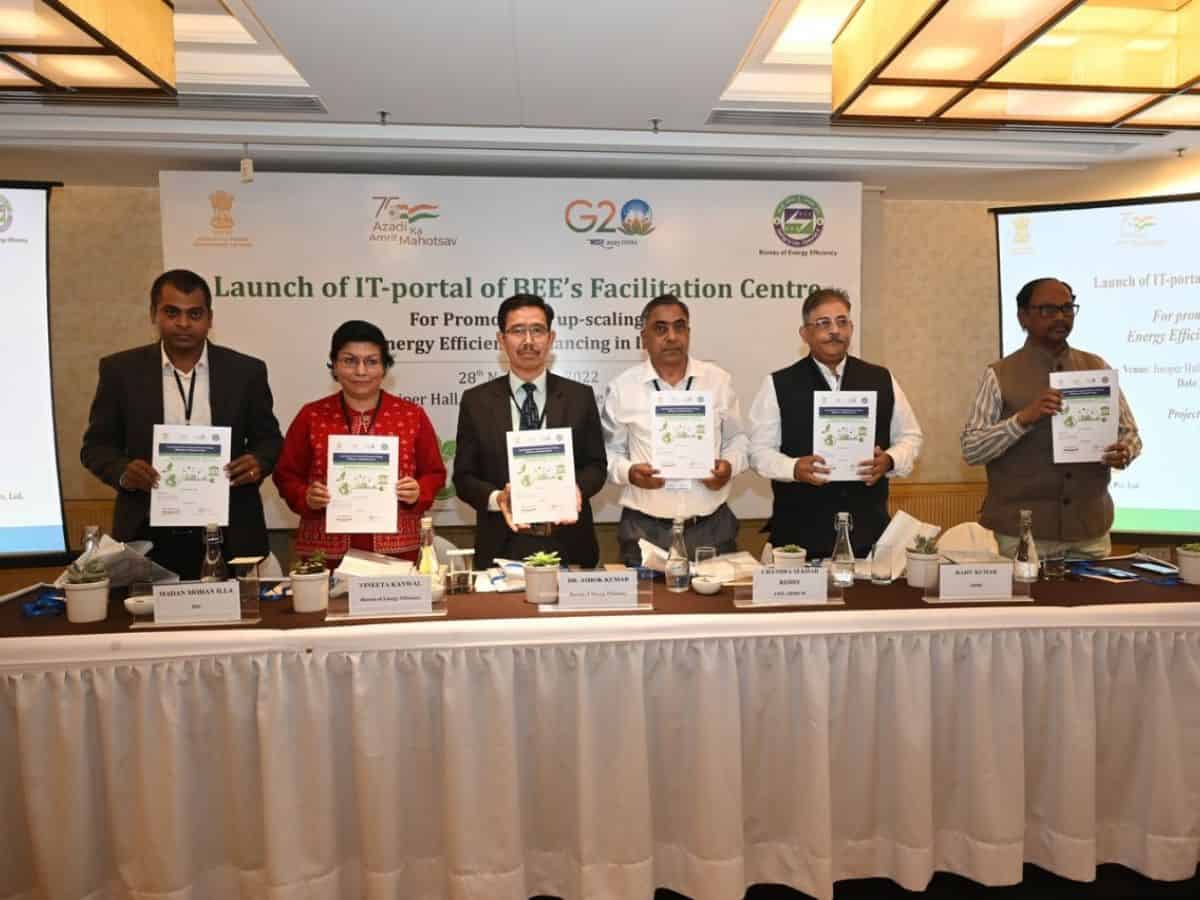 Dr Ashok Kumar, DDG, BEE, launched an IT-portal of BEE Facilitation Centre, under ADEETIE