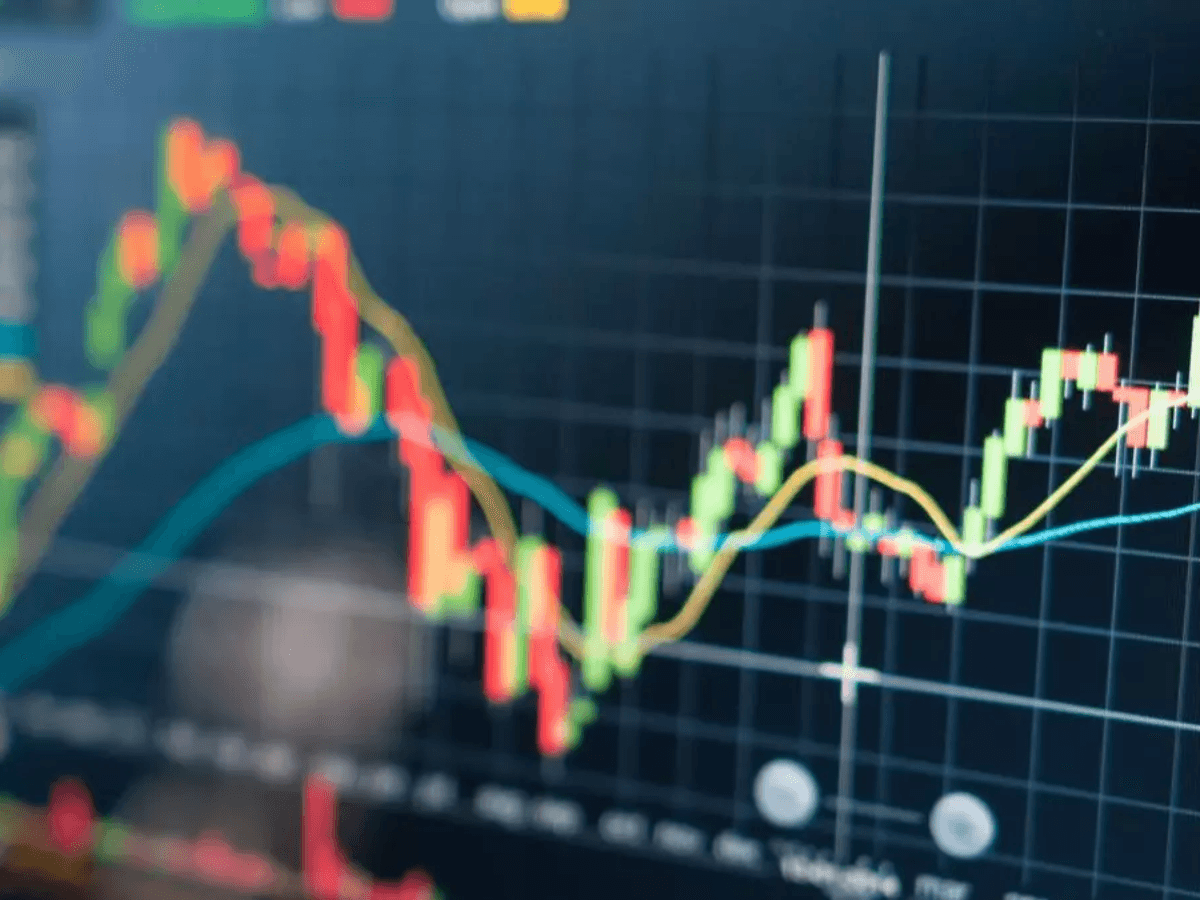 LIC raises stake in Concor up to 7.7 percent