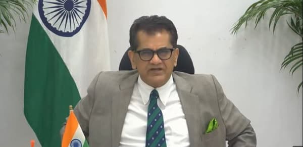 Govt working towards decarbonization of transport; Major focus on adoption of sustainable mobility