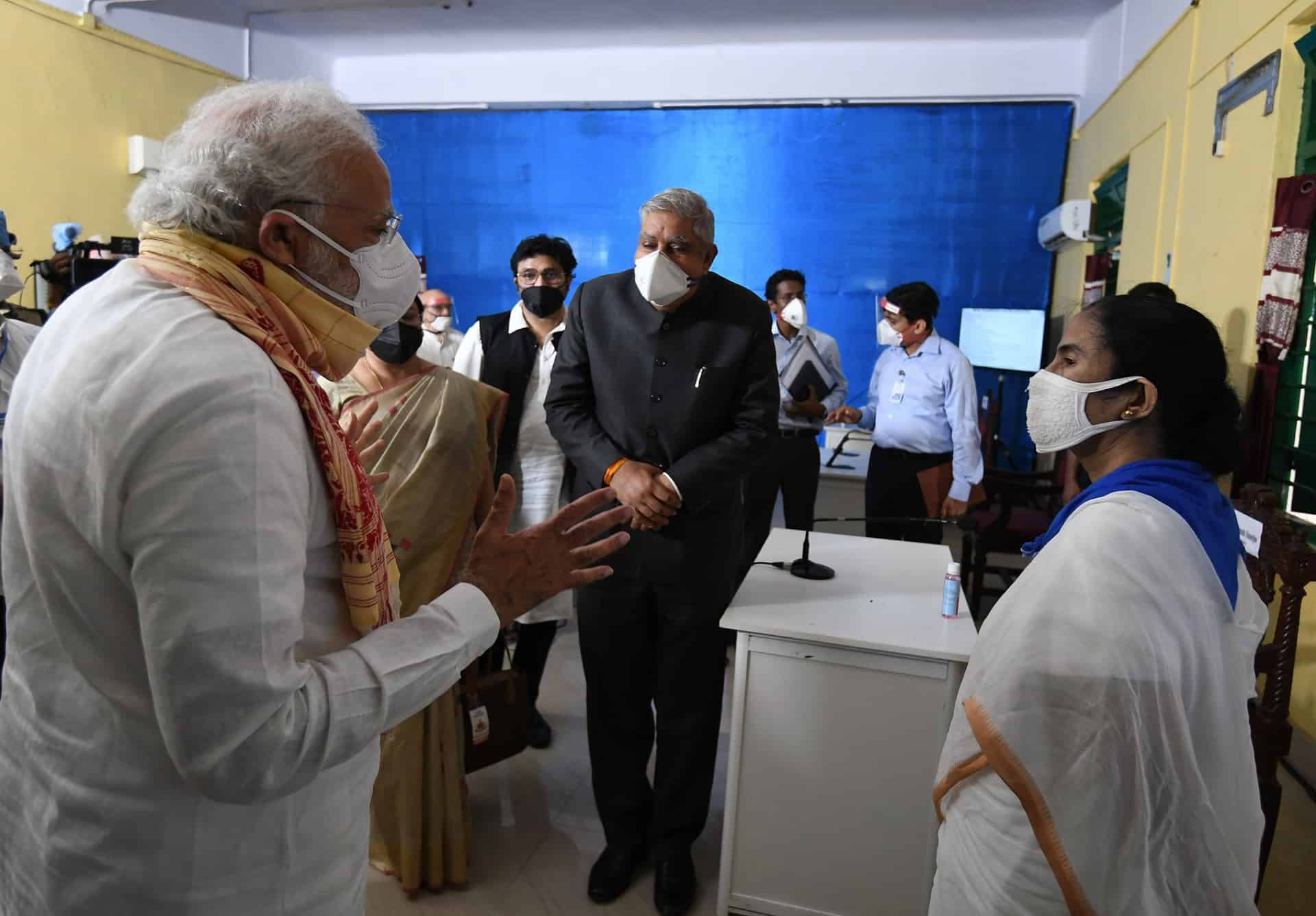 PM undertakes aerial survey of cyclone amphan affected areas in West Bengal