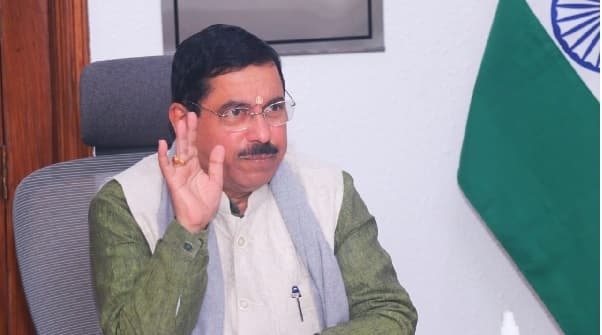 Pralhad Joshi reviewed the status of coal availability in country