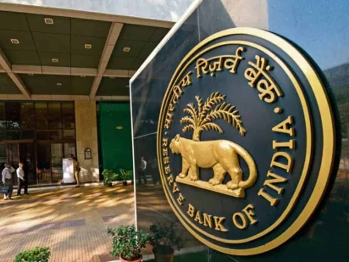 RBI Imposed 32 Lakh penalty on Indian Bank