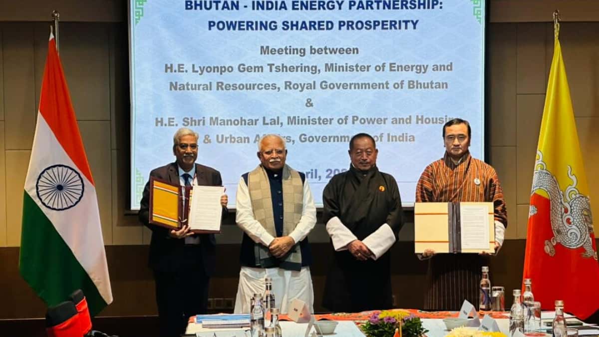 India and Bhutan Sign Key Power Agreements During Minister Manohar Lal’s Visit