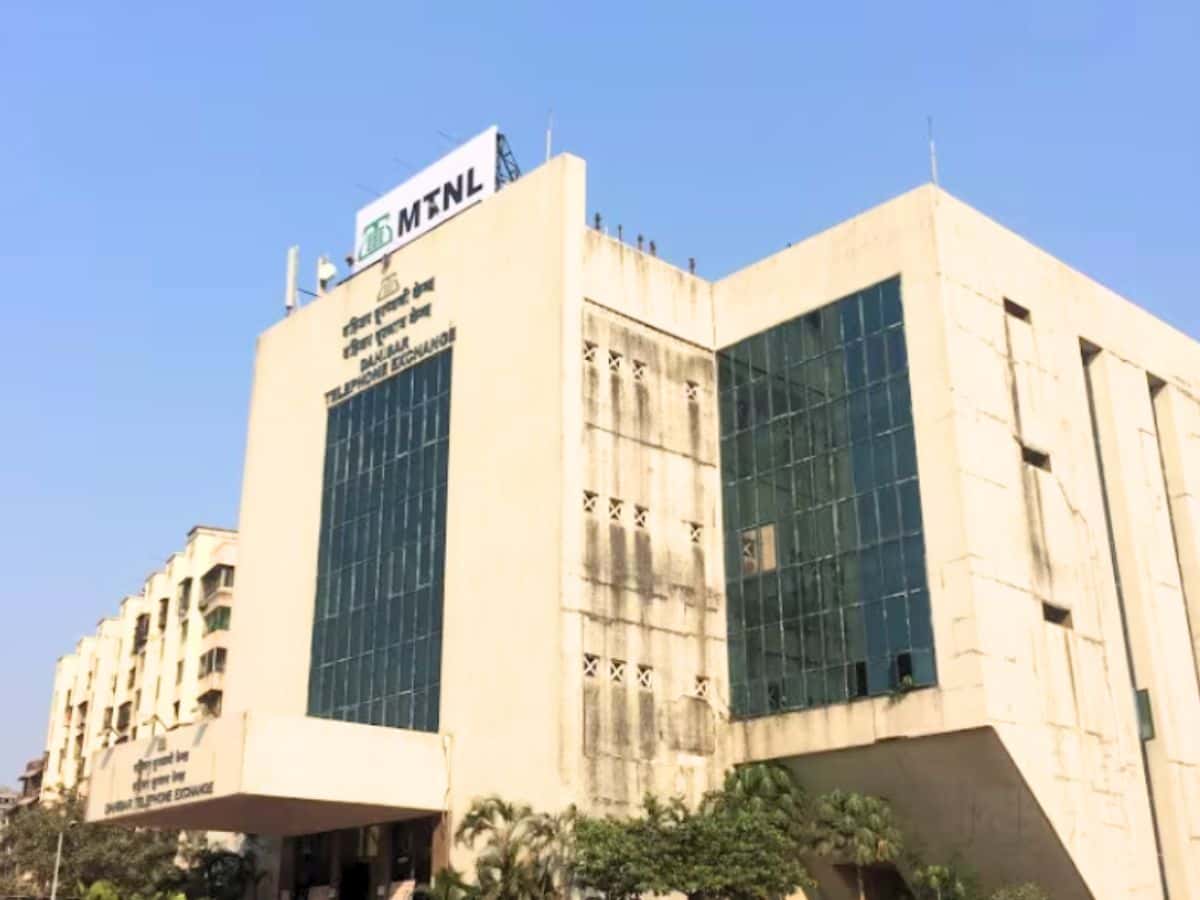 MTNL discloses default outstanding payments of 7 Public Sector Banks, approx Rs 8346 crore