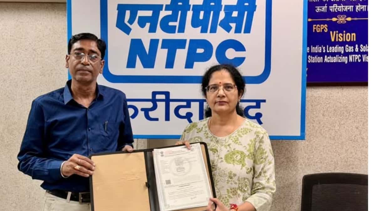 NTPC Faridabad Signs MoU with UPSIC to Support Menstrual Health of School Girls