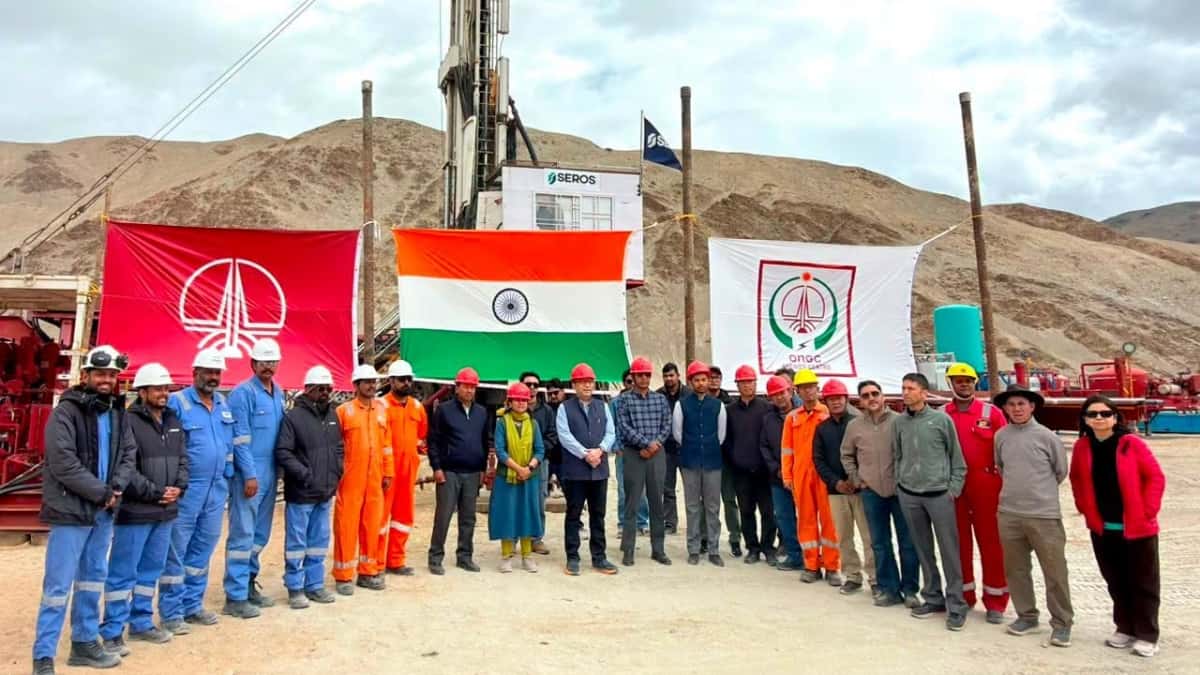 ONGC Advances Puga Geothermal Project, Plans 1 MW Pilot Power Plant in Ladakh