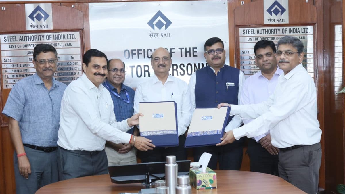 SAIL Signs MoU with EdCIL to Launch Smart Digital Classrooms in Schools