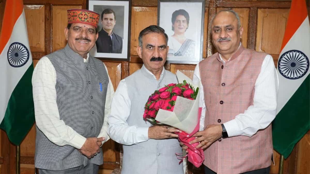 SJVN Director Meets Himachal Pradesh Chief Minister to Discuss Hydro Projects