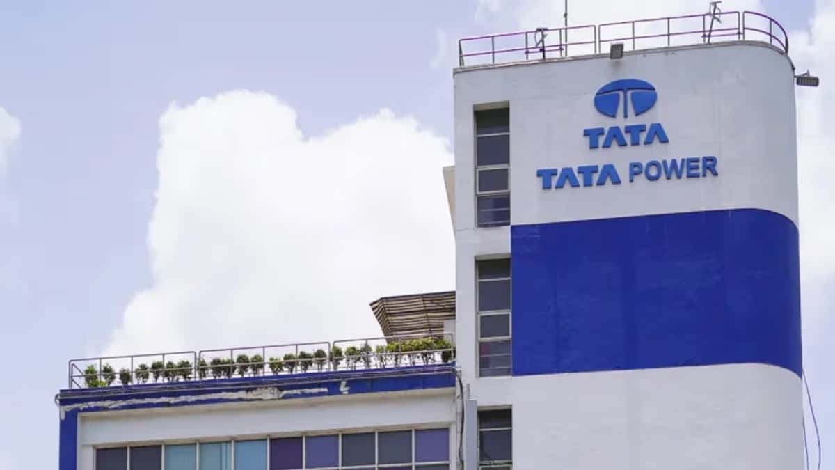 Tata Power shares losses amid company losses USD 490 million legal battle against Kleros Capital Partners