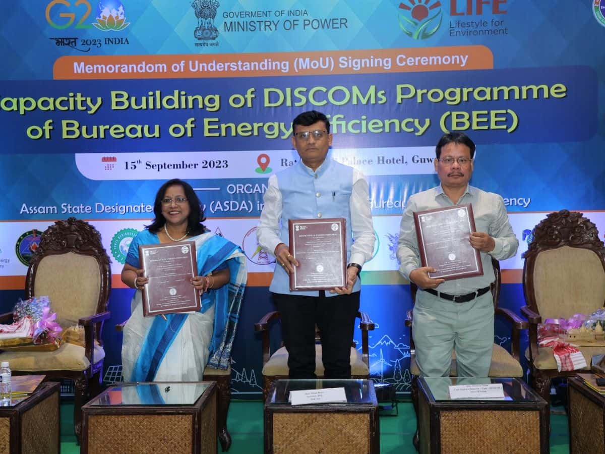 Tripartite MoU signed for Development of Atmanirbhar Bharat Centre for Design at Red Fort
