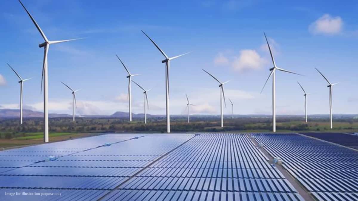 REC Ltd finances Rs 2,646.64 crore project funding for ACME Solar FDRE Project