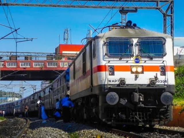 Railway Rake Indian Railways Launches First Solar Track Panels, Salt Freight Rake ...