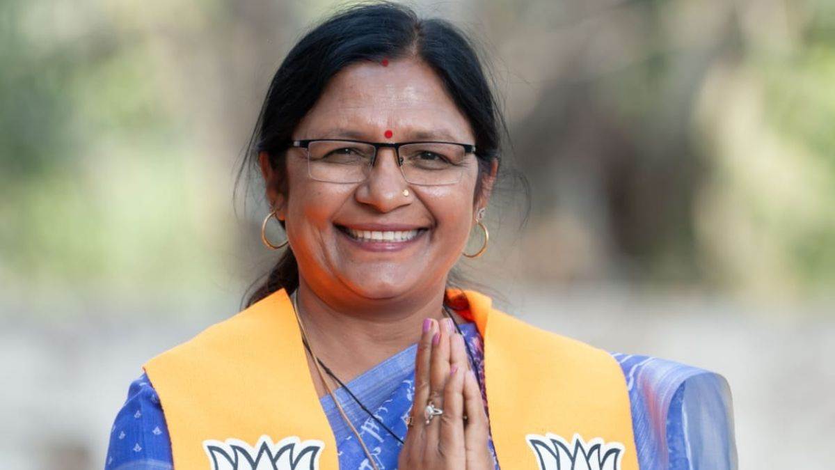 Smt. Savitri Thakur