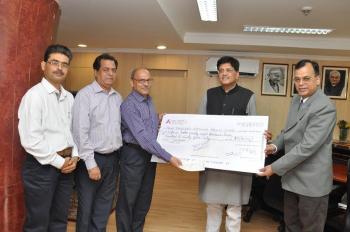 SJVN Employees contributed one day salary  for Earth Quake Victims