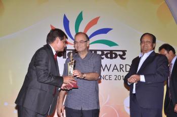 CFO ,NSPCL conferred India Pride Award 2014-15 for Excellence as Head of Finance