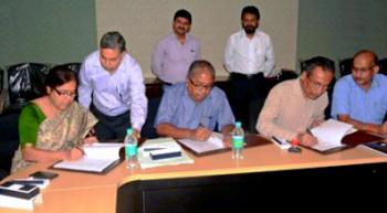 NHPC signs MoU West Bengal , WBSEDCL 