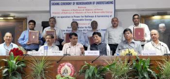 Railways Ministry signs four MoUs to improve efficiency