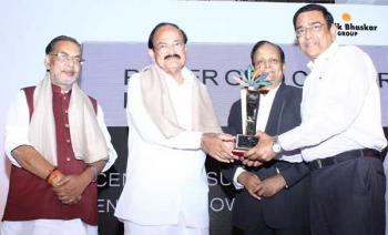 India Pride Awards presented to   Shri Chetan Verma - GM - C C- POWERGRID