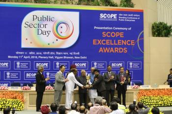 IREDA bags SCOPE Award for Excellence and  Outstanding Contribution to the Public Sector  Management