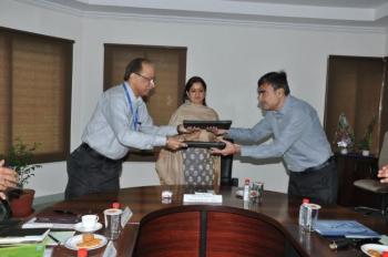 MoU Between NTPC-PMI and GIPCL