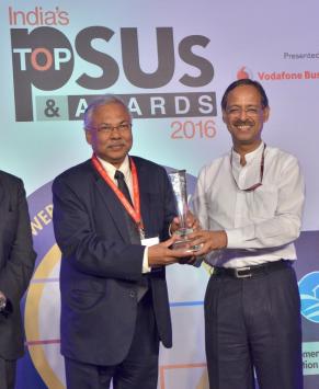 Dun and Bradstreet India Top PSU Award 2016 for POWERGRID