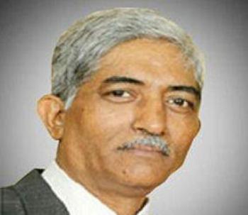 Shri A B Khare takes over addnl charge as CMD of FACT