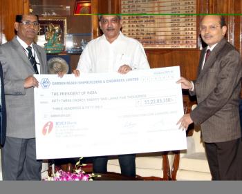 GRSE pays Dividend to Govt