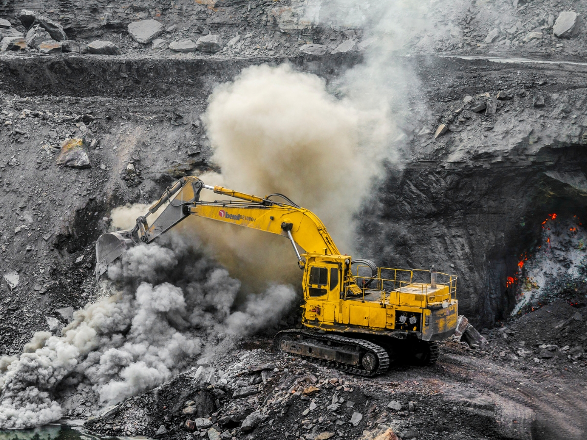 Coal Ministry & PSUs dispose of 10266 MT scrap worth Rs. 70 cr