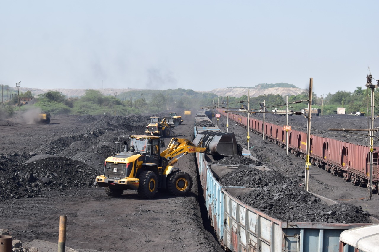WCL to double rail despatch to meet coal demand