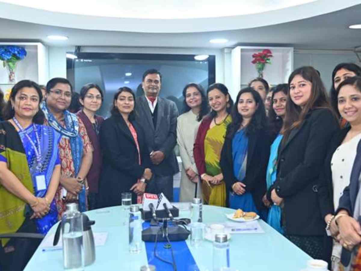 25 members group of Women under WePOWER SAR 100 call up by Power Minister