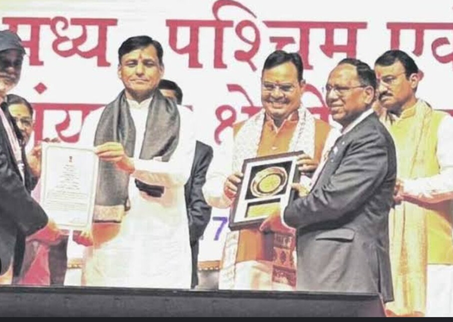 NHPC Salal Power Station bags first prize for outstanding work in implementation of official language